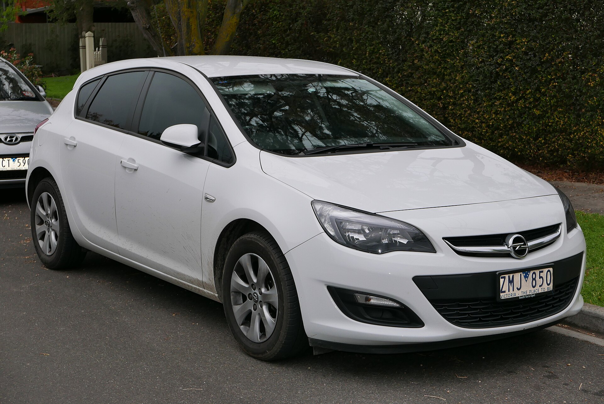 Opel Astra hatchback (J)