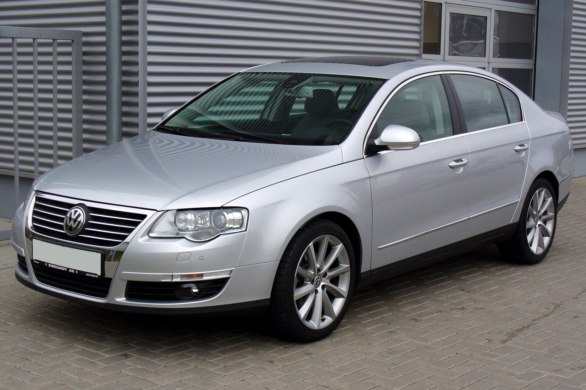 Volkswagen Passat sedan (B6)